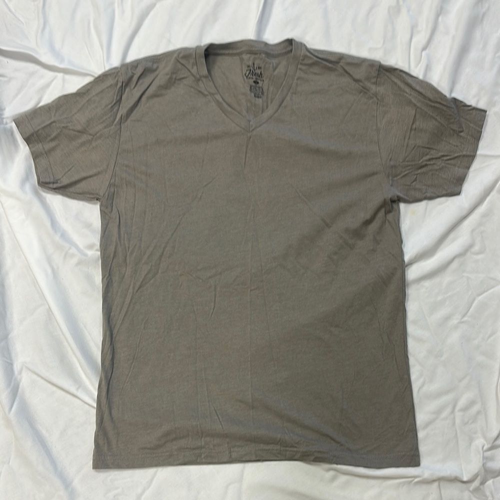 Gray Short Sleeve Crew Neck Tee